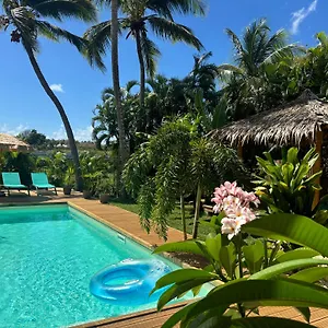  Appartement Le Petit Havre Tropical Guadeloupe, Gite, Massages &